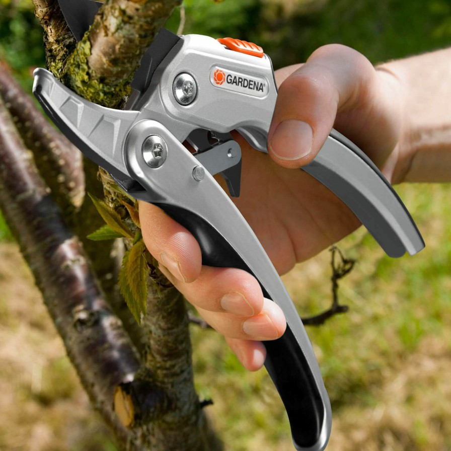 Garden Tools Gardena | Gardena Smartcut Comfort Ratchet Anvil Secateurs Special